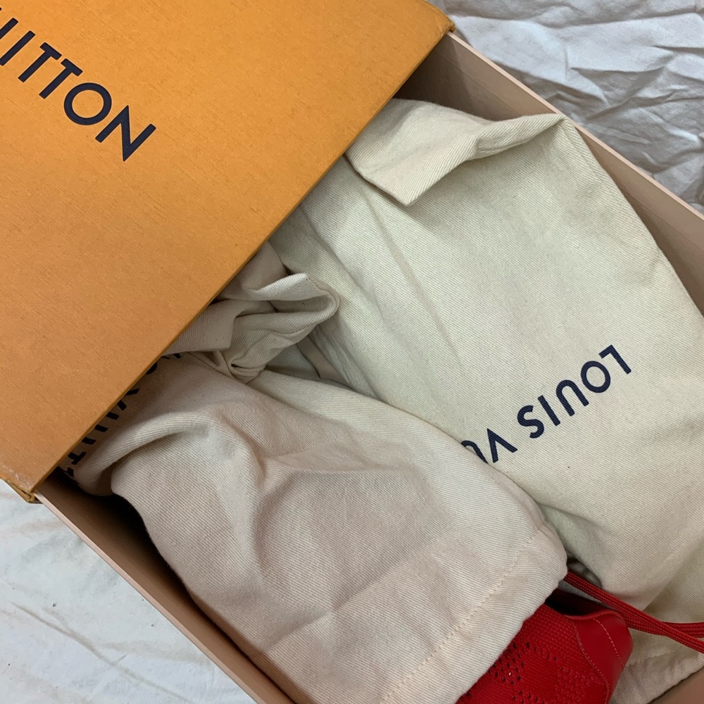 Louis Vuitton Run Away - Picture 4 of 8